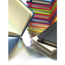 Dita notitieboek - A6 - PU - 96 vellen - gelinieerd - elastieksluiting en lint