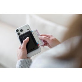 BrandCharger pasjeshouder Wally Stand Pro | Gerecycled