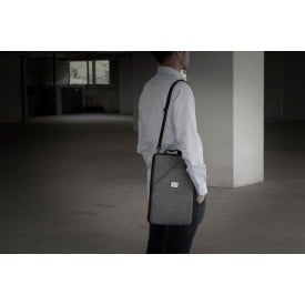 Brandcharger Specter Go laptoptas - polyester - waterafstotend