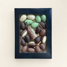 Chocolade paaseitjes en paashaasjes - 312 gram - in verzenddoos - onbedrukt