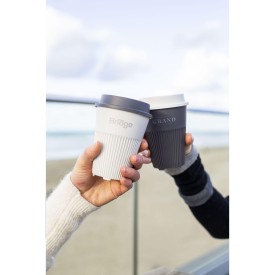 Circular&Co koffiebeker 227ml- PP - deksel met drinkopening - quick-dry onderzijde - ribbelwand
