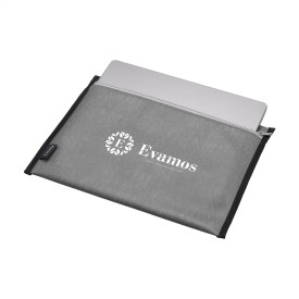Bobby Laptop Sleeve 15,6 inch laptophoes - geupcycled imitatieleer