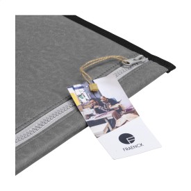 Bobby Laptop Sleeve 15,6 inch laptophoes - geupcycled imitatieleer