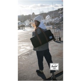 Herschel Novel™ reistas 43 l