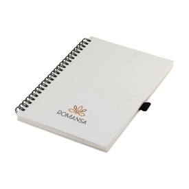 Notitieboek - A5 - gereyclede melkpakken - 70 vellen - gelinieerd - wire-o-binding - penlus