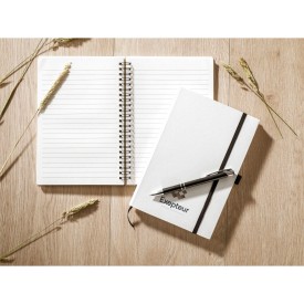 Notitieboek - A5 - gereyclede melkpakken - 70 vellen - gelinieerd - wire-o-binding - penlus