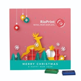 Adventskalender met standaard en ophangoog - 24 merkchocolaatjes - volledig bedrukt