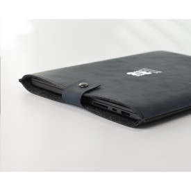 Recycled Laptop Sleeve 16 inch - gerecycled leder