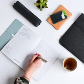 Recycled Leather Passport Holder paspoorthoesje
