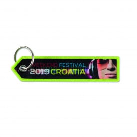 Sleutelhanger - rPET - 13 cm - driehoekig uiteinde - all over print