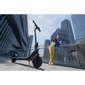 Segway Ninebot KickScooter E2 E – 25 km bereik – 20 km/u – 450W motor – opvouwbaar