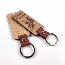Sleutelhanger - hout - 9 cm - leren tussenstukje