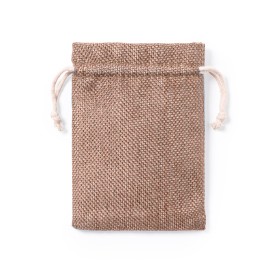 Tas Yastrin-Bruin