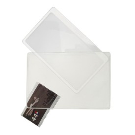 Ultra dun plastic vergrootglas