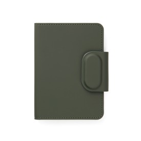 VINGA Baltimore RCS Passport houder met Dual FInder-Groen