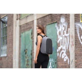 Bobby Hero small rugzak - 10,5L - rPET polyester - USB poort - laptopvak - anti diefstal