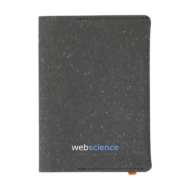 Recycled Leather Passport Holder paspoorthoesje